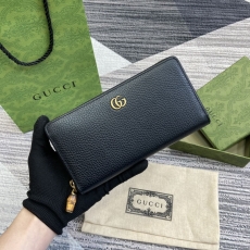 Gucci Wallets & Purse